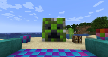 Creeper Pixel Art and Tiled Floor